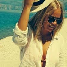 Stream Elsa Drake music