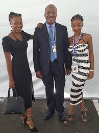 Not withstanding the challenges of covid 19 , we have all as members of the executive been able to sign our agreements with the president. Minister Jackson Mthembu On Twitter Me And My Beautiful Daughters Thuli And Khabo Arriving For The Sona2017