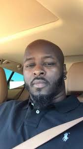 Anyone date// talk to this man in new Orleans area? Works