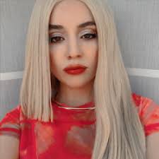 Pin De Katy Evans Em Dua Lipa Bebe Rexha Ava Max And Rita Ora Cantores