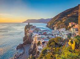 La spezia is a busy port city on the mediterranean sea, in the liguria province of northern italy. Kreuzfahrt La Spezia Ausfluge Und Routen Costa Kreuzfahrten