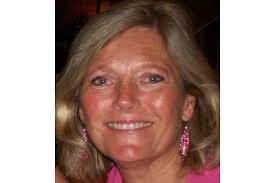 Lily Pickett's Instagram, Twitter & Facebook