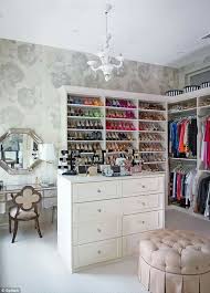 Master Closet Must Have Island Seat And Love The Vanity Wallpaper Is Beautiful House And Home Magazine Traditional Home Magazine Girls Dream Closet