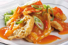 Lumuri ayam dengan bumbu halus hingga tercampur rata. Udang Asam Manis Ini Enggak Cuma Sedap Di Lidah Tapi Juga Pas Di Hati Sajian Sedap