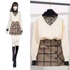 Kepopuleran reseller baju wanita korea turut didukung oleh berbagai pihak, salah satunya public figure ialah salah satu pihak yang berpengaruh. Korean Fashion Style