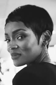 Caroline Chikezie