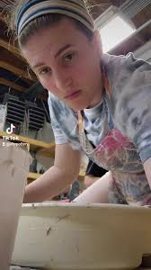 Amy Robison (@atrrpottery)