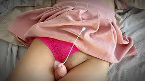 继弟危险手淫摩擦和操阴户并在内裤中射精