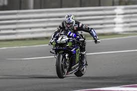 Aug 08, 2021 · hasil itu membuat quartararo makin kukuh di puncak klasemen motogp 2021. Vinales Stuns In The Desert To Win Round 1 Motogp