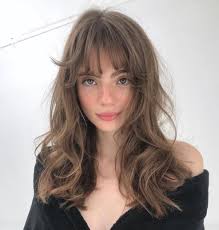 While longer strands tend to emphasise thin or fine hair, short, blunt haircuts create the illusion of thickness. Pin On Hair That Makes Me Care