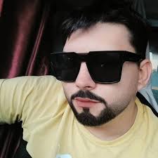 Hi girl what's up you're so hot and sexy❤️ what's your insta btw?