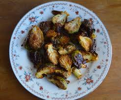 On a prepared baking sheet, combine brussels sprouts and remaining ingredients. Honey Sriracha Roasted Brussels Sprouts Chefanie