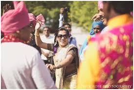 Wedmegood is an indian wedding planning website and app where you can find the best wedding vendors, with prices and reviews at the click of a button. Destination Hindu Wedding Photography In Pune India