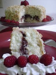 Where does tom cruise order the coconut cake. Izlesik Where Does Tom Cruise Order The Coconut Cake The Surprising Holiday Gift Tom Cruise Sends To Everyone On His List Are They Football Or Hockey Fans