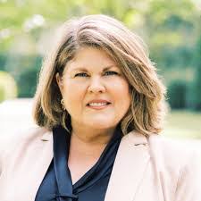 April Acuff's Instagram, Twitter & Facebook