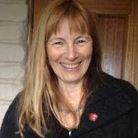 Jenny Ryder's Instagram, Twitter & Facebook