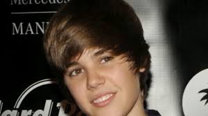 Justin bieber is converting everyone into a belieber with his new haircut. Could Justin Bieber S Haircut Cause A Lazy Eye Video Abc News