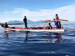 Pelarangan dalam usaha menangkap ikan dengan menggunakan bahan peledak karena akan membawa dampak antara lain berupa ,. Hanya Sepekan 9 Nelayan Pengebom Ikan Asal Sikka Ditangkap Kenapa Kian Marak Mongabay Co Id