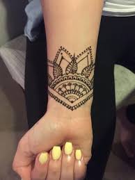 Tattoo of infinity symbol on wrist. 18 Henna Wrist Tattoos That Are Very Cute Styleoholic