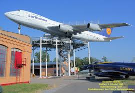 Die maschine konnte trotz des schweren schadens sicher landen. Boeing 747 Jumbo Jet Grosstes Passagierflugzeug Bis Zum A380