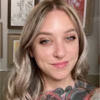 Kristine Bartley's Instagram, Twitter & Facebook