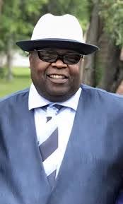 Randal Colbert's Instagram, Twitter & Facebook