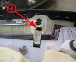 It is relatively easy but if this helped you please lik. Driver Door Stays Locked Can T Be Unlocked With Remote Cadillac Owners Forum