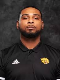 Deion Roberson's Instagram, Twitter & Facebook