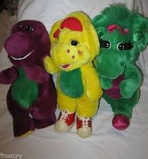 Barney Bj And Baby Bop Leave It Gets Pretty Chilly Fighting By Moonlight Sailor Moon Group Throw Gifts For Her Pinterest Marineros Productos Y Luz De La Luna