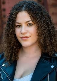 Jillian Stern's Instagram, Twitter & Facebook