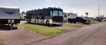 If you're a texas city resident and have a sticker on your windshield and you plan to stay the night in your rv. Rv Park In Pearland Rv Parks In Alvin Rv Parks In Manvel Tx