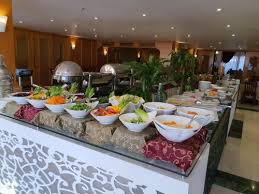 يقدم مطعم جراند ستار الساحة يوميا بوفيه Grand Star Alsaha Hotel Facebook