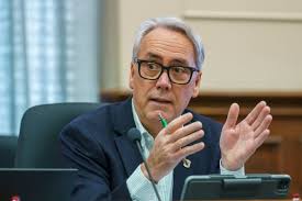 Les élus indépendants s'imposent à Sherbrooke