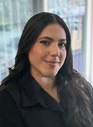 Janice Drain's Instagram, Twitter & Facebook