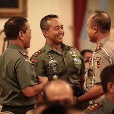Harta andika terdiri dari harta bergerak dan tidak bergerak. Jejak Karier Militer Ksad Andika Perkasa Menantu Hendropriyono News Liputan6 Com