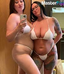 Unveil Hot4Holly's secrets on OnlyFans