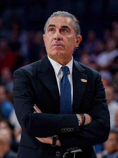 💬 Sergio Scariolo: "Jugamos con inteligencia y valentía". https://bit.ly/Scariolo_J3Liga #LigaEndesa