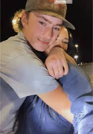 chan💝💐🪩🎀 (@chandley.paige)