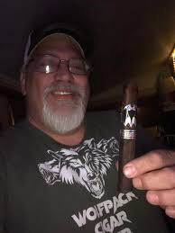 Enjoying an Espinosa Murcielago after work today. One mighty tasty smoke.