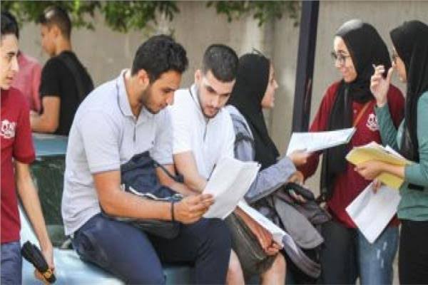 خبير يكشف أسباب عدم كفاية الوقت المقرر للامتحان لبعض طلاب الثانوية العامة