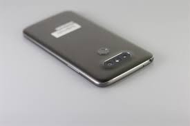 Lg is a company whose smartphone products have gone from bottom of the barrel to highly competitive in under four years. Lg G5 Review Technobezz