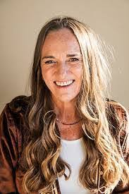 Jodi Swan's Instagram, Twitter & Facebook