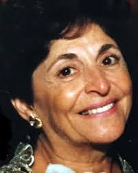 Ariana Destefano's Instagram, Twitter & Facebook