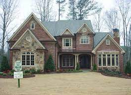 You can select from different stone colors and. Stone And Brick Homes For Modern Pedestrian Look European Style Home Stone And Brick Homes Decor D Brick Exterior House Stone Exterior Houses Exterior Brick