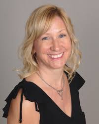 Melanie Mertz's Instagram, Twitter & Facebook