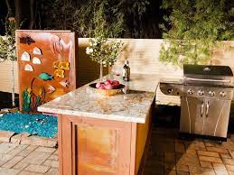 Eight Backyard Makeovers From Diy Network S Yard Crashers Yard Crashers Backyard Kitchen Outdoor Kitchen