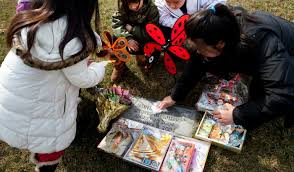 They would also prepare food offerings and burn joss paper, the offerings are mostly. How To Plan A Tomb Sweeping Ceremony Chinese American Family