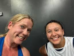 Gold's Gym members complaining about loud music