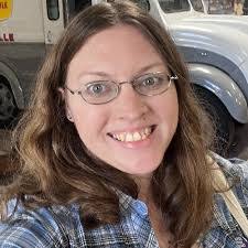 Ashley Grant's Instagram, Twitter & Facebook