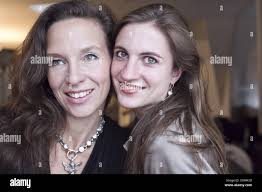 Daughter isabel hi-res stock photography and images